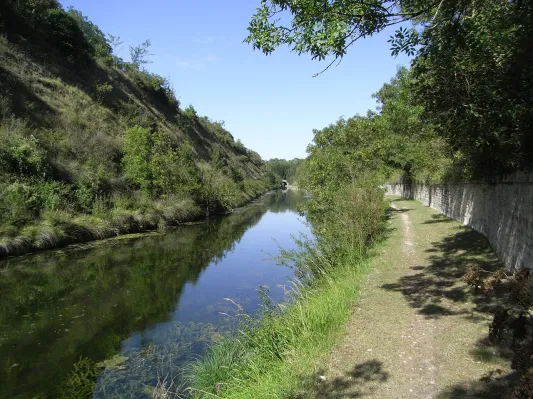 Le canal de La Rochelle à Marans